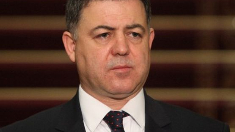 Пак скандал! И новият военен министър даде Ненчев на прокуратурата за огромни нарушения!