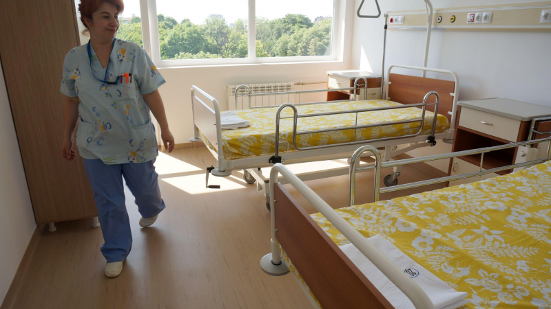 Здравна реформа: Борисов отменя приватизацията на болниците