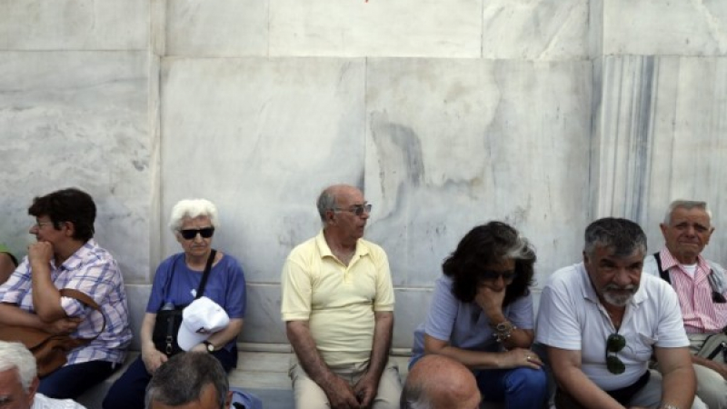 Професия &quot;пенсионер&quot; позлатява гърците