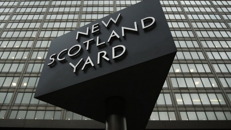 Арестуваха 15 годишна британка-подготвяла терористичен акт 