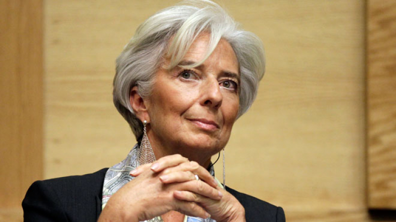 Spectator: Кризата в Гърция ще вземе главата на Кристин Лагард 