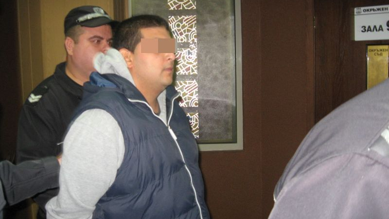 Циганин отнесе 4 г. затвор за задигнати 2 лева от вдовица