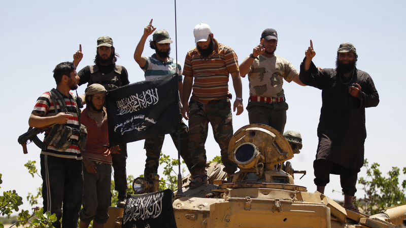 Хакерите на "Ислямска държава" пуснаха "черен списък" с 8 318 души, които трябва да бъдат убити