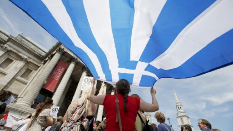 Нов проблем за Гърция - осем парламента трябва да одобрят споразумението