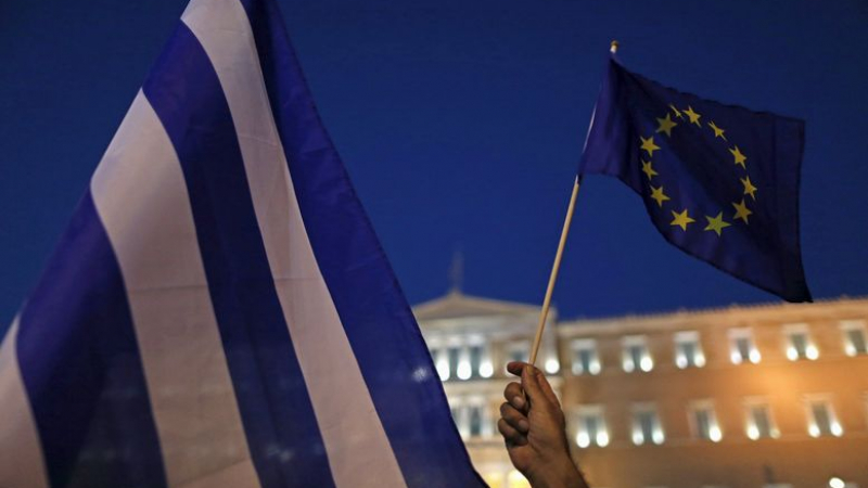 Гърция клекна пред исканията на кредиторите  