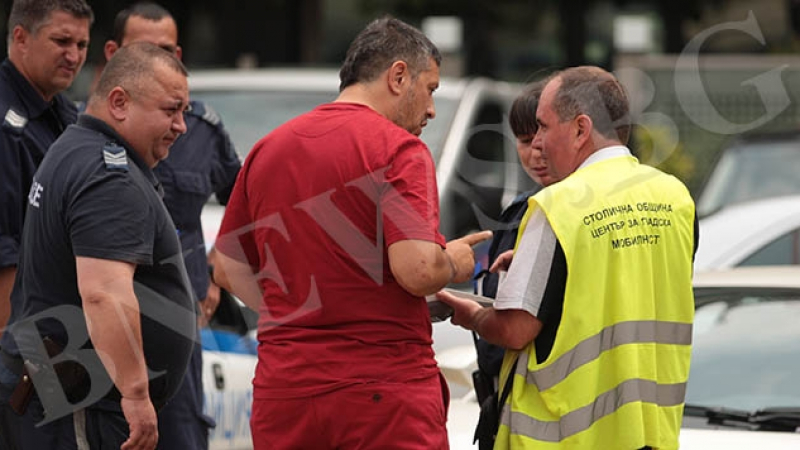 Закопчаха Ламборджини, шофьорът краде ключовете от кола на „Градска мобилност“ (СНИМКИ)