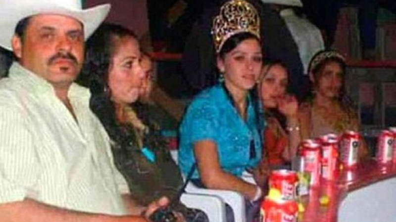 Кралица на красотата е последната надежда за залавянето на наркобарона Ел Чапо   
