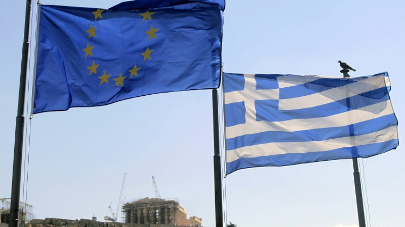 Британски експерти: Опрощаване на 100 милиарда евро ще извади Гърция от кризата
