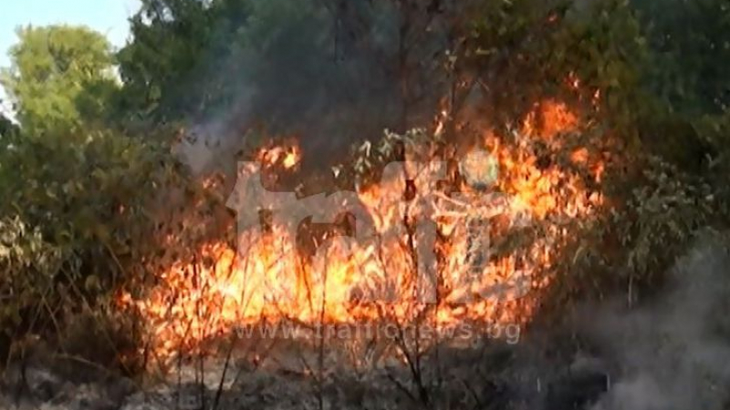 Голям пожар  вилнее край Сопот- застрашени са три села 