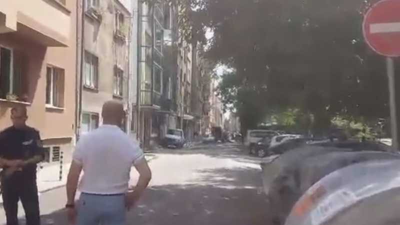 БЛИЦ TV: Бомбата пред офиса на Кулезич