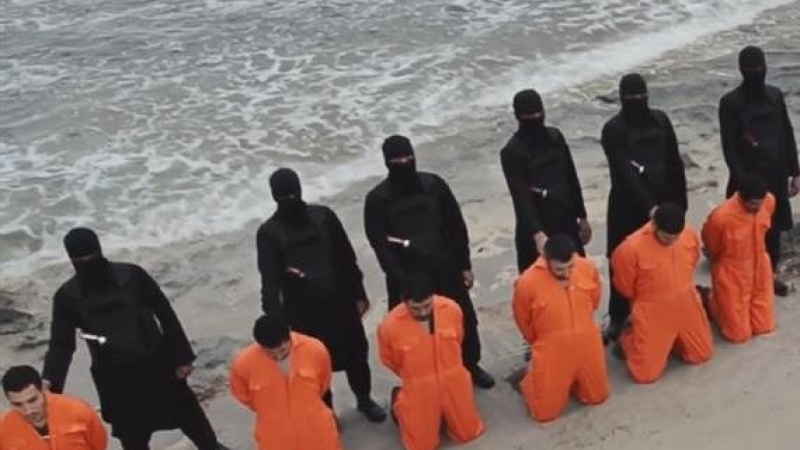 &quot;Ислямска държава&quot; обезглави и разпъна на кръст 12 души в Сирт