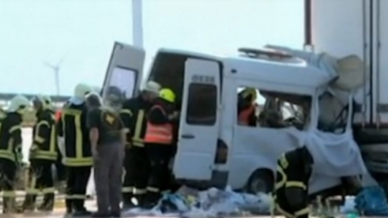 Германски следватели разпитват шофьора на буса на смъртта защо не е натиснал спирачки