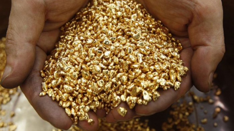 8 тона чисто злато вадим на година