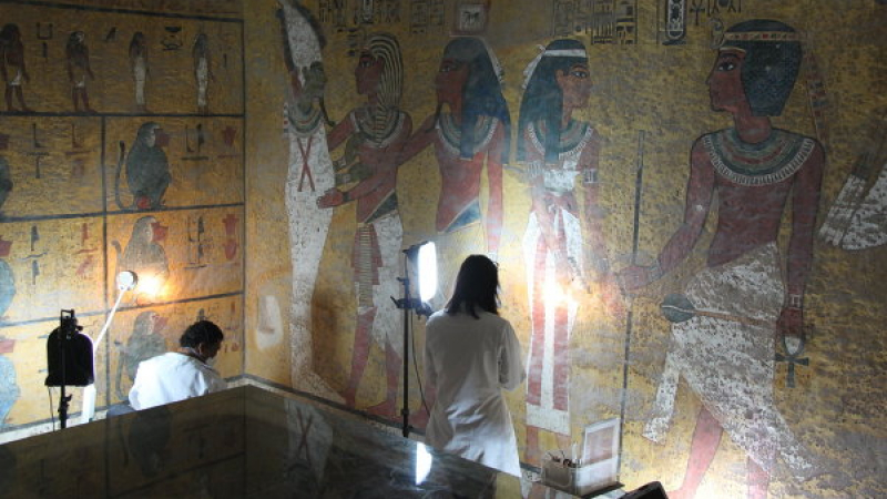 Местят мумията на Тутанкамон на ново място 