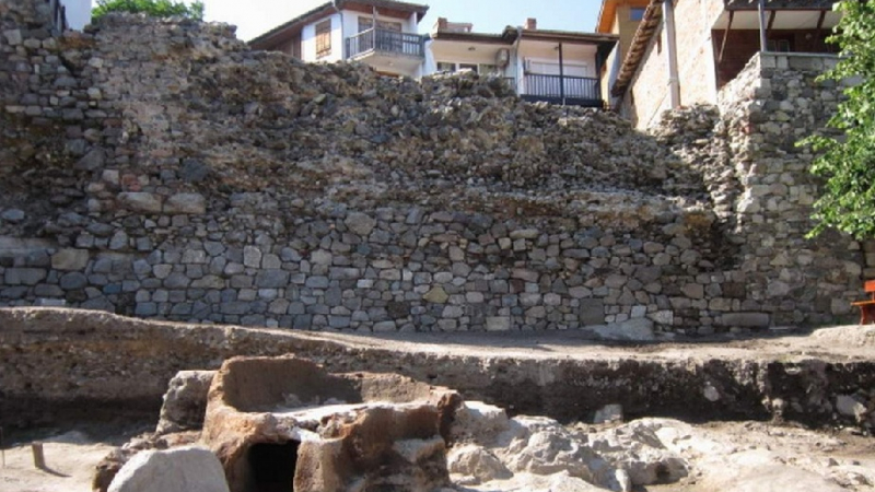 Уникална находка: Кладенец на 2000 години, вграден в резиденция на богаташ, откриха в Созопол
