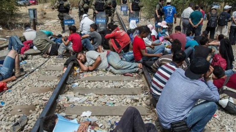 В Македония очакват по 3000 имигранти на ден