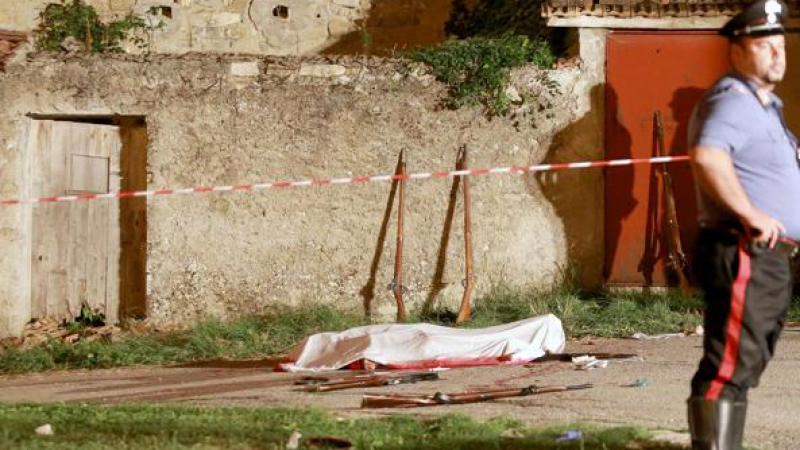 Възстановка на бандитска екзекуция завърши с двама убити (СНИМКИ/ВИДЕО)