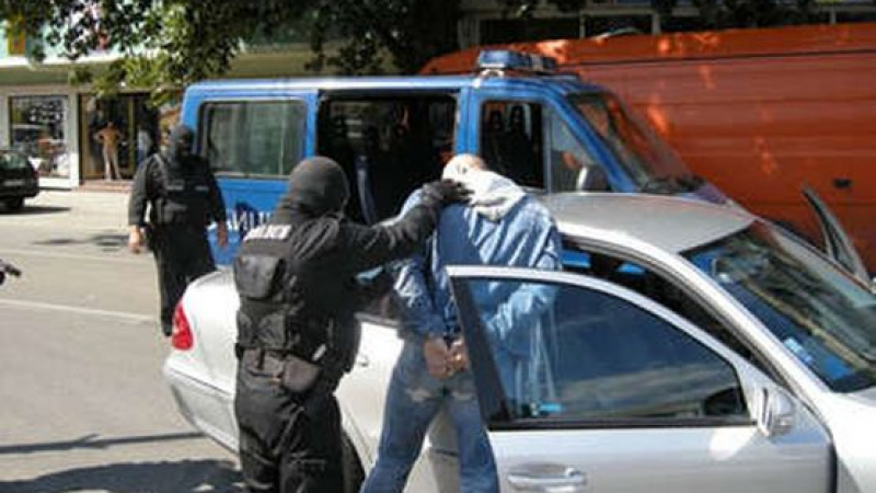 Разбиха нарколабораторията на Вальо Дилъра в Бургас