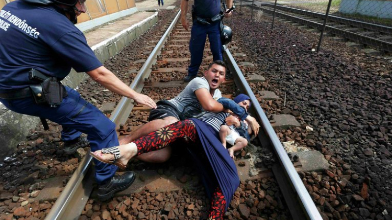 Унгария ще гони мигранти без съдебно решение