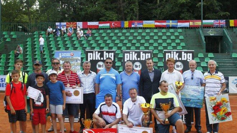 Бойко Борисов на суперфинал по тенис