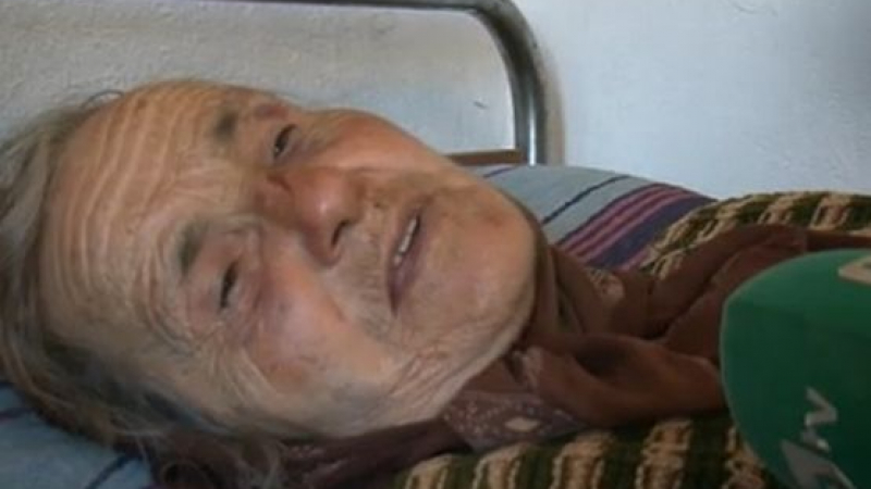 78-годишната баба Енке, пребита за 200 лева: Той тръгна да ме души със забрадката ми
