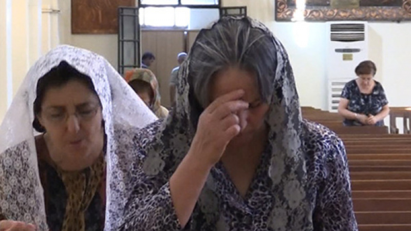 Християните в сирийския Хасака не свалят кръстовете, въпреки заплахата на „Ислямска държава” (ВИДЕО)