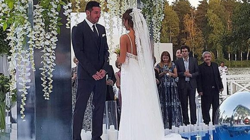 Благо Джизъса и Мария Гущерова спечелиха по 1 милион от сватбите си