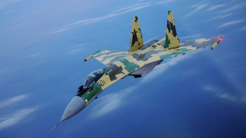 NI: Руският изтребител Су-35 няма равен сред западните аналози