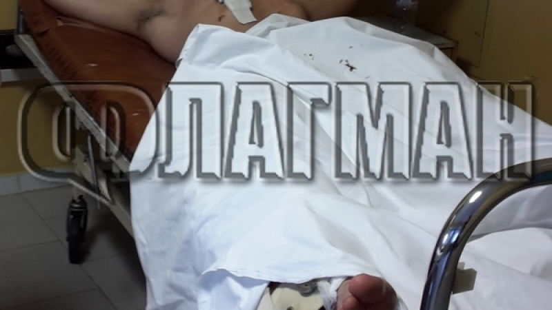 ММА боецът Джон Кери закопчан с белезници за болничното легло, ченгета го пазят да не лудне пак (СНИМКИ)
