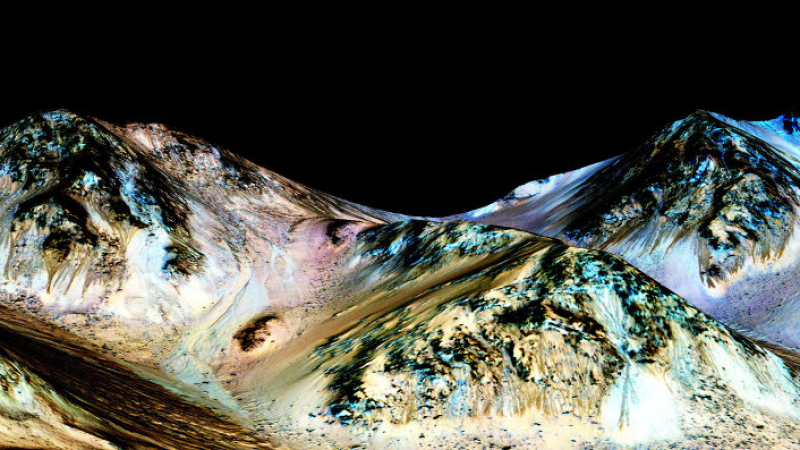 Учен: Откритата на Марс вода е много малко за развитие на живот