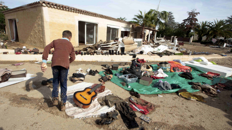 Къщата на бащата на Оланд е пострадала от наводненията в Южна Франция 