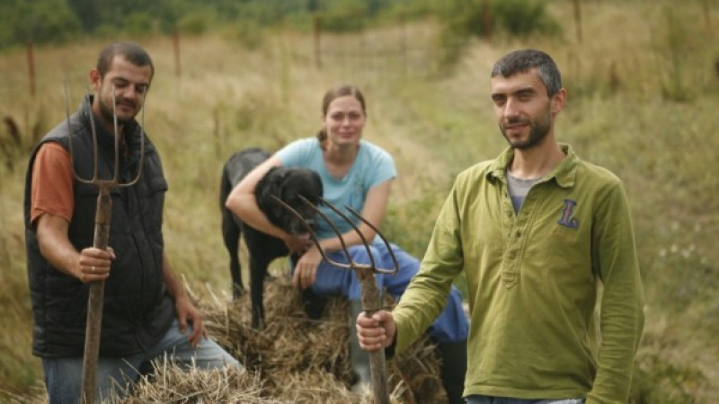 Как юпита се отказаха от 5000 лева заплати и станаха фермери в Родопите
