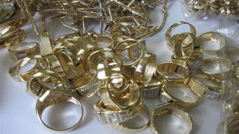 Спипаха контрабандно злато за над 1/4 милион