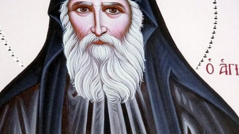 Св. Паисий лекува безплодие и наркомания от благовонен гроб