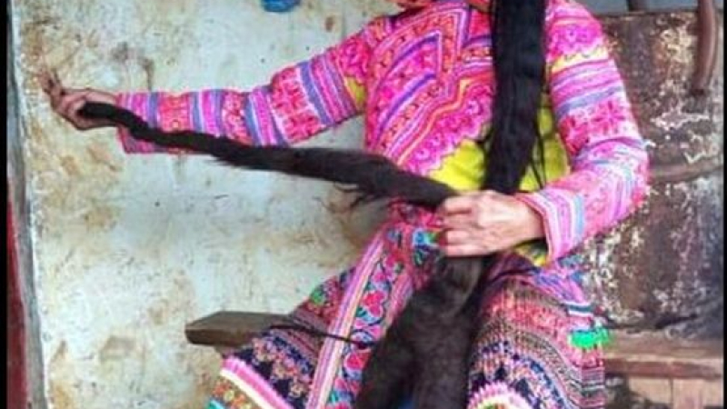 Китайка с най-дългата коса в света (СНИМКИ)