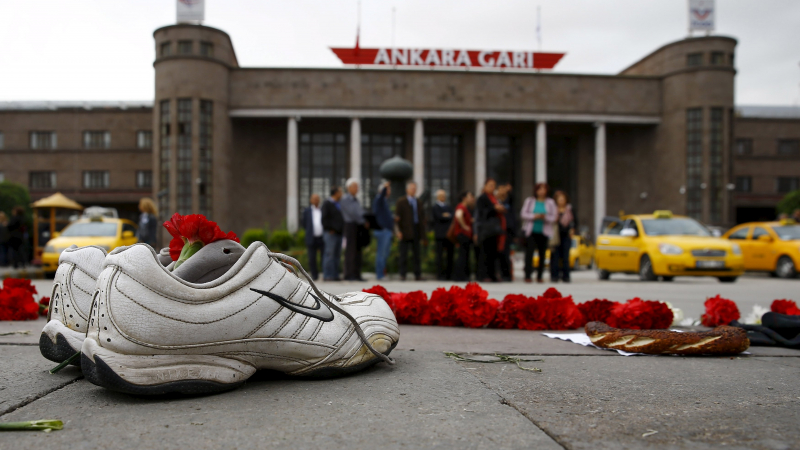 „Ислямска държава” е заподозрян номер 1 за касапницата в Анкара