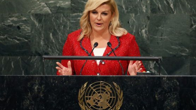 Президентът на Хърватия: Трябва да се погрижим първо за младежите и пенсионерите си, след това за бежанците