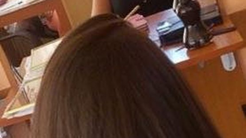 Благородно! Момиче от Пазарджик дари косата си на онкоболни 