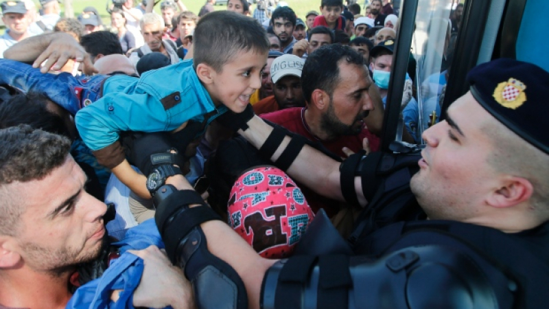 Хърватия отвори вратите си за хилядите мигранти 