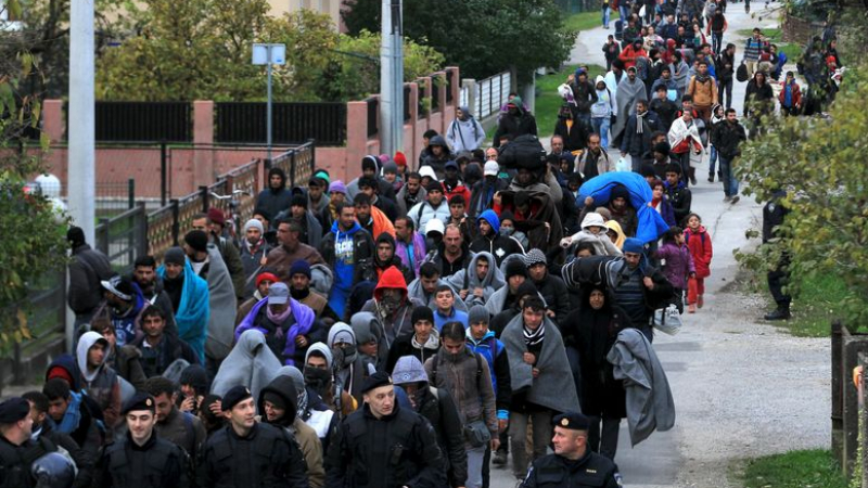 The Telegraph: Нови потоци мигранти тръгват към Европа