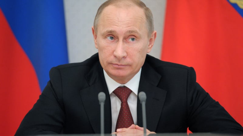 Путин разпореди да продават нефта за рубли