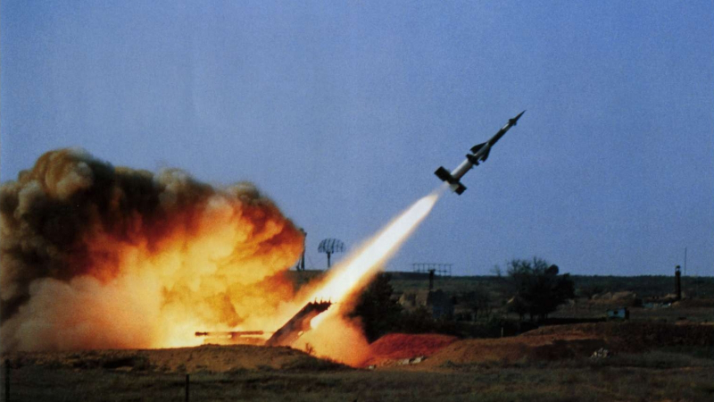В Сирия става напечено: Русия постави зенитни ракетни системи!