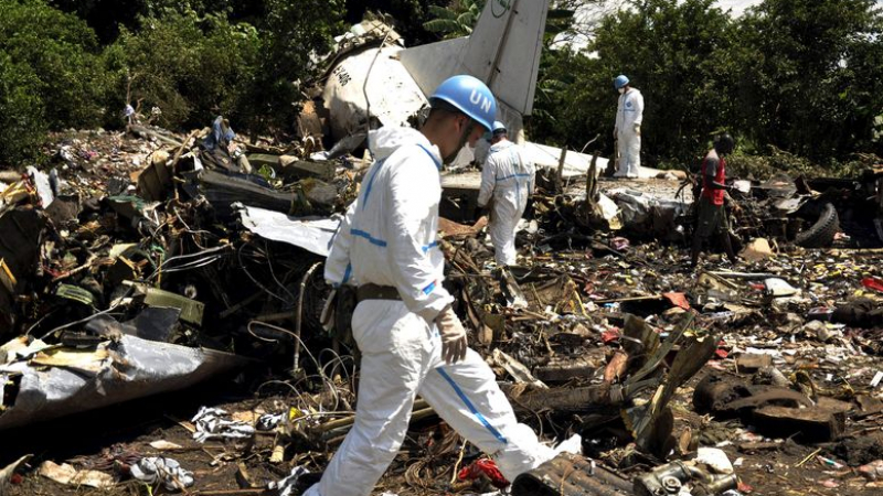 Засилени мерки за сигурност в авиацията след катастрофата на А321