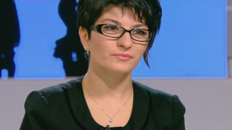 Десислава Атанасова: Не съм се уплашила от заплахите по телефона