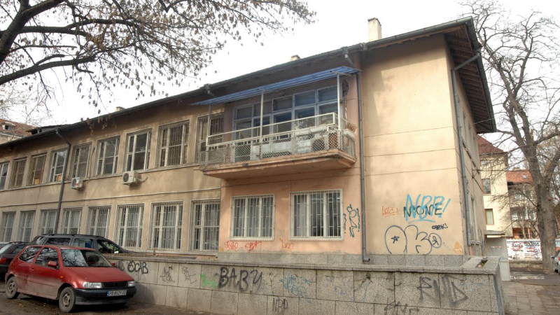 Скандал: Всички лекари в пловдивския ТЕЛК със запорирани сметки и имоти