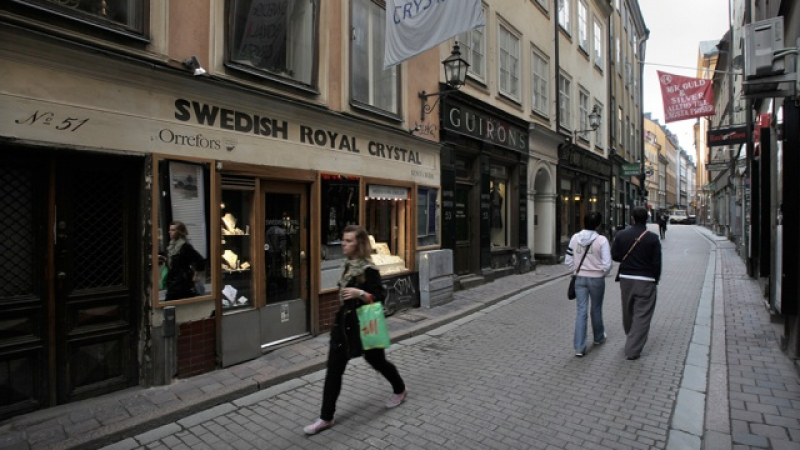 Полугол мъж с дрелка спретнал взрива в Стокхолм 