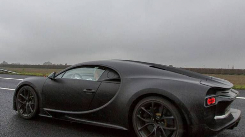 Bugatti Chiron беше забелязано на пътя