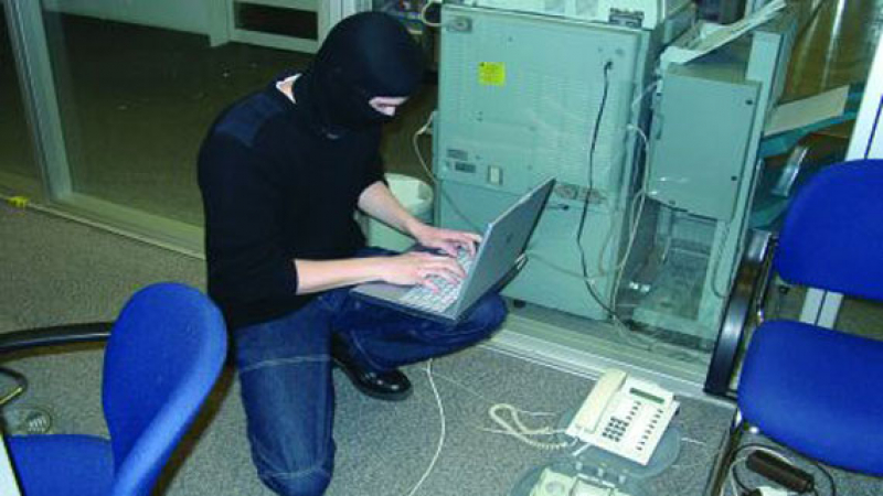 Хакери разбиха сайта на ФБР   