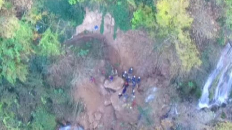 Откриха безжизнените тела на затрупаните край Крушунските водопади