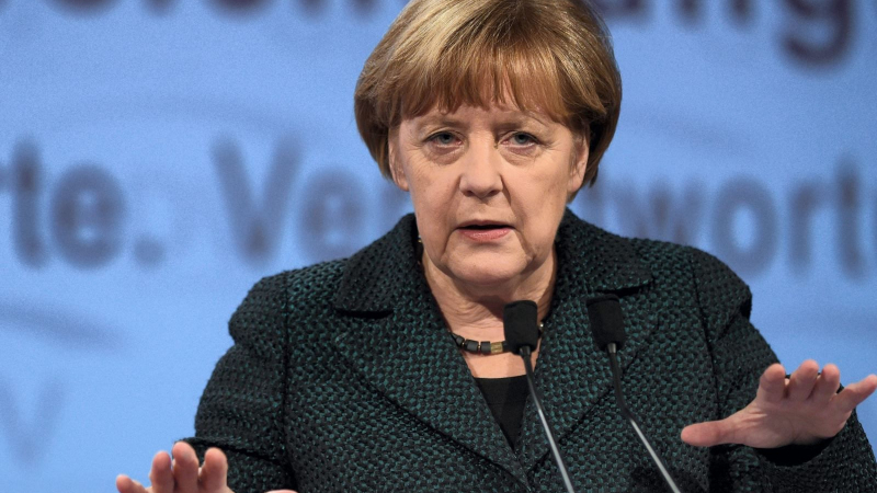 Меркел оптимистично: Ситуацията с бежанците в Германия е под контрол